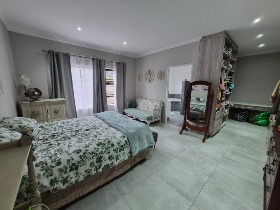 3 Bedroom Property for Sale in King George Park Western Cape